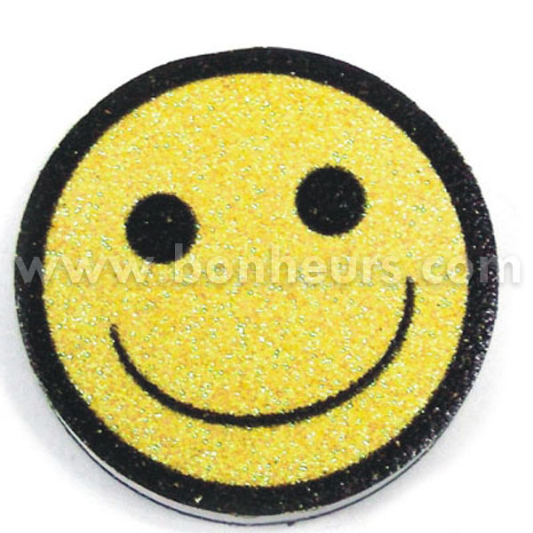 Diameter: 5cm 
With magnet on back 
Various designs are available